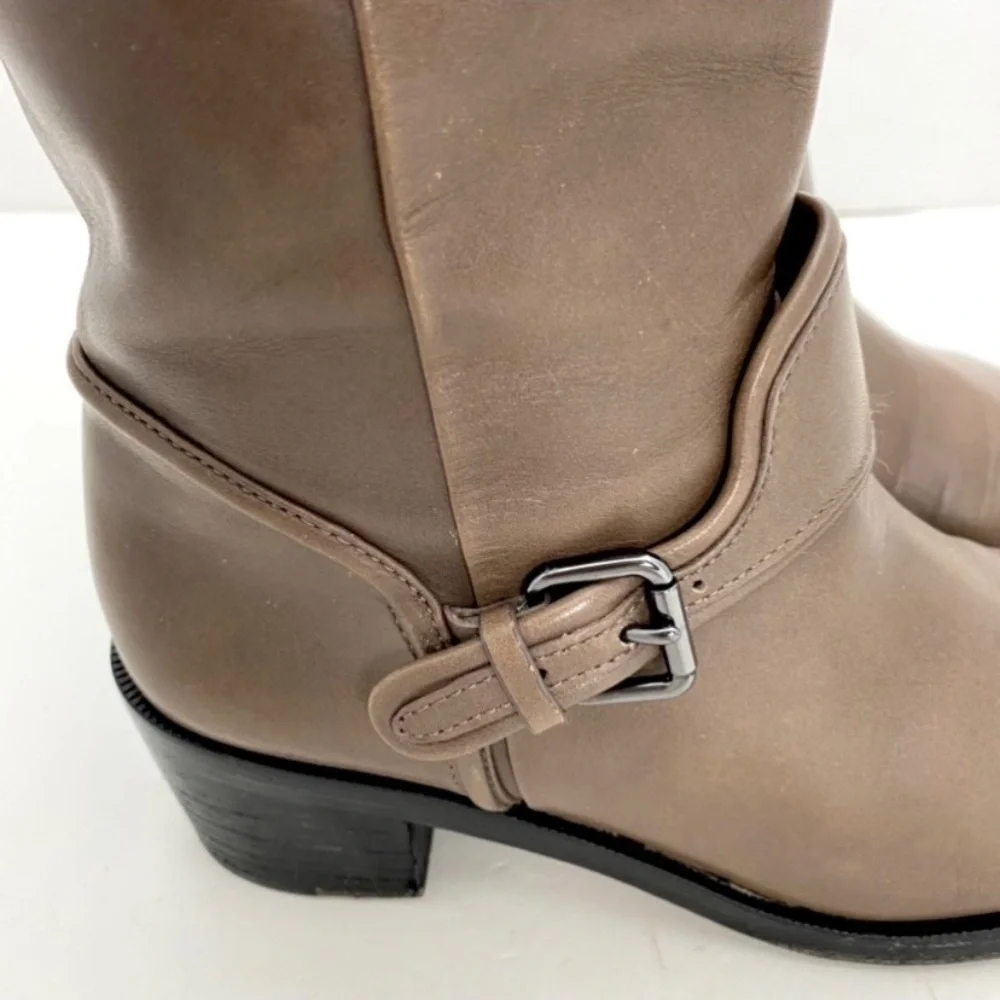 Coach Cecclia Belted Knee High Classic Riding Boot in Mushroom Brown Size 8